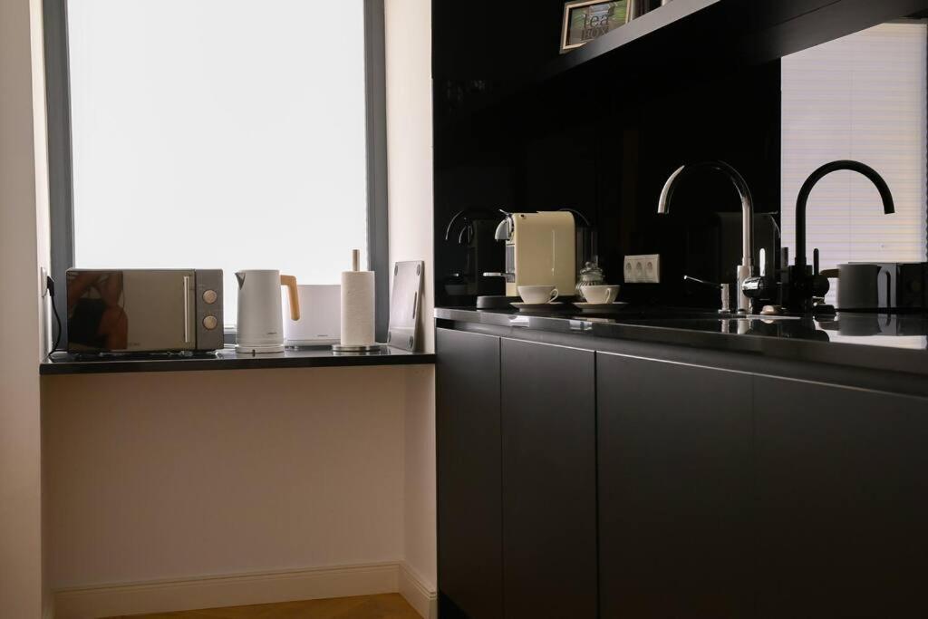 Gemuetliches Und Modernes Apartment,44 M² Bécs Kültér fotó