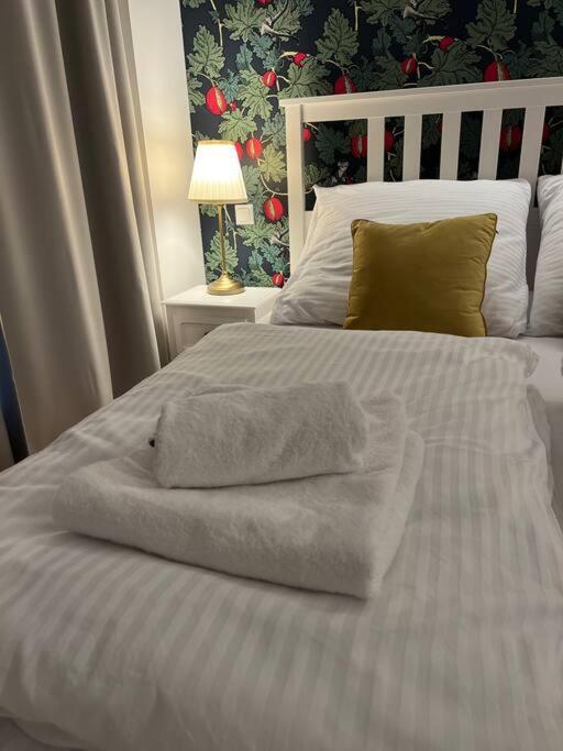 Gemuetliches Und Modernes Apartment,44 M² Bécs Kültér fotó